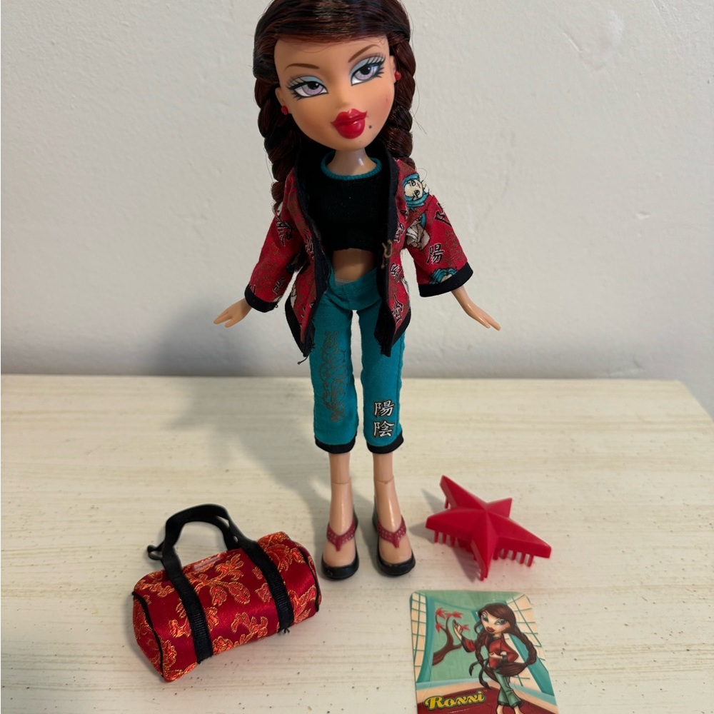 Bratz Roxxi Doll